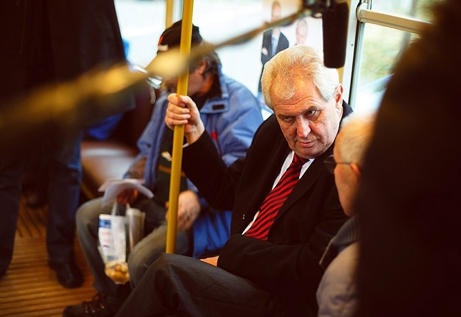 Hledá se prezident