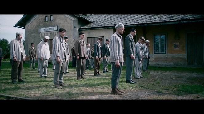 Terezín: Láska za zdí