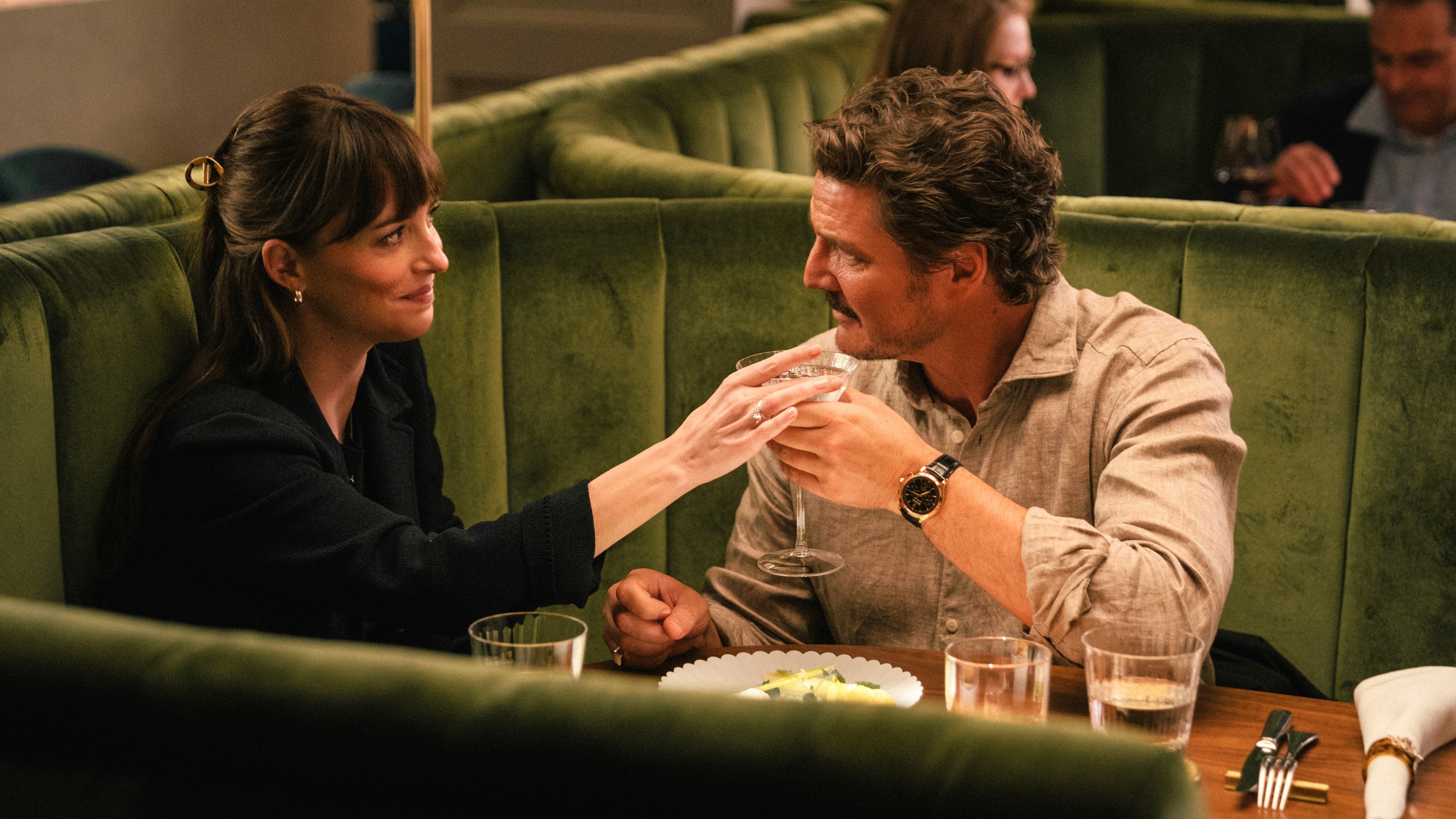 Bude hvězdná Dokonalá shoda dokonalou romantikou? Skvělý trailer láká jasnou cílovku