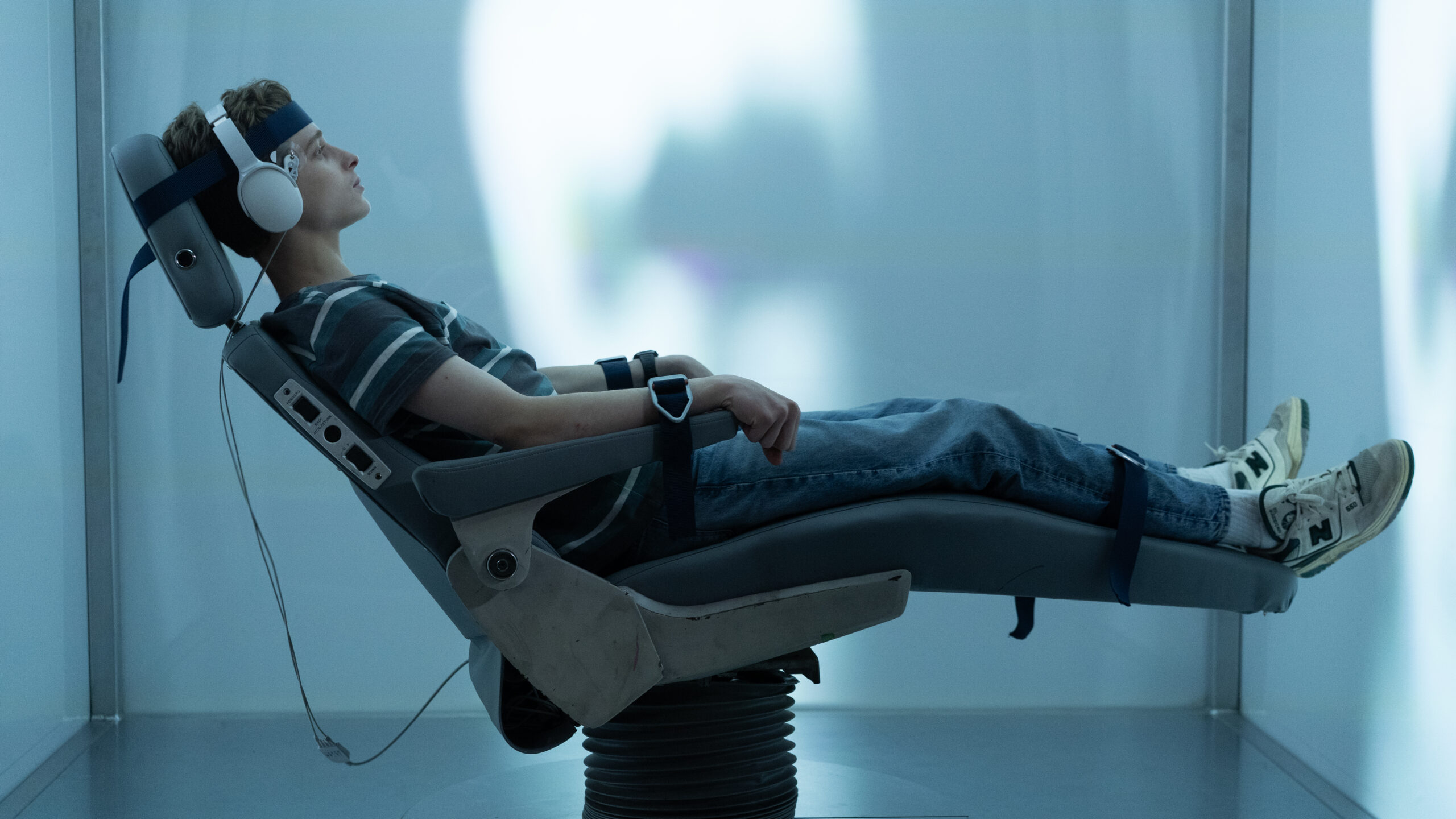 Děti se superschopnostmi bojují o život. The Institute Stephena Kinga se představuje v novém traileru