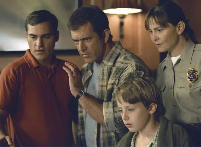 Rory Culkin, Joaquin Phoenix, Mel Gibson, Cherry Jones