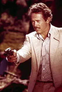Warren Oates