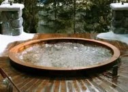 Hot Tub Time Machine: Necenzurovaný trailer