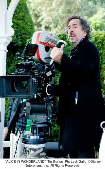 Tim Burton - Alenka v říši divů (2010), Obrázek #1