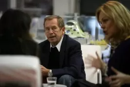 Václav Havel si plní životní sen. Režíruje filmové Odcházení!