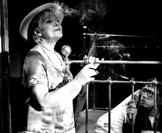 postel-vyjimecna-ale-stale-utajena-1