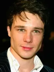 Rupert Evans