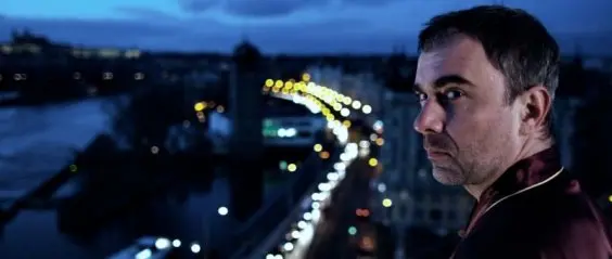 filmy-protektor-a-ulovit-miliardare-triumfovaly-v-americe-1