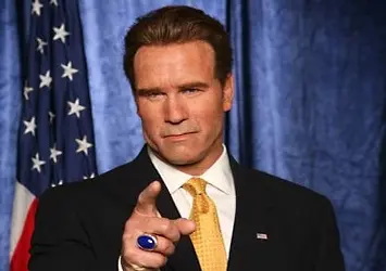 Arnold Schwarzenegger je Governator!