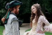 Papoušek Rio zkusil rozesmát Čertovu nevěstu. Nebo naopak?