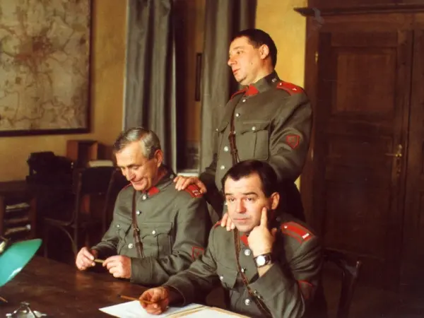 zemrel-erik-pardus-pida-i-strazmistr-zahalka-1