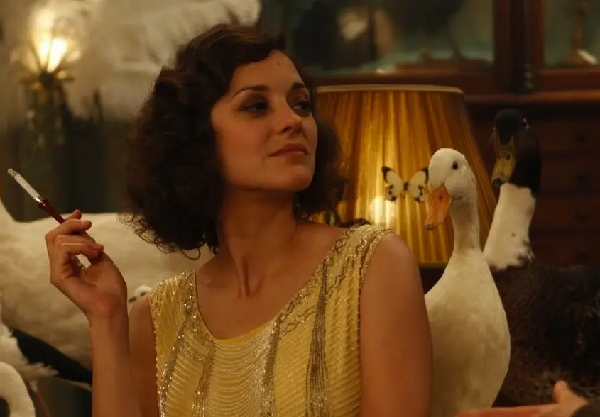 pronasledovatelka-vyhrozovala-cotillardove-ruskou-ruletou-1