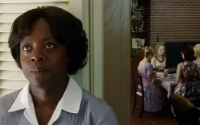 Tržby: Černobílý svět válcuje novinky