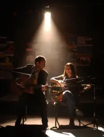 Alessandro Nivola - Janie Jones (2010), Obrázek #3