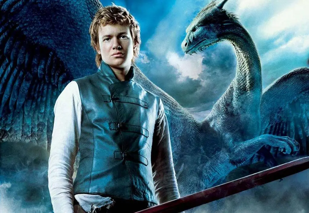 Ed Speleers pocítí kousnutí lásky v nové hororové komedii