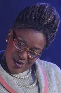 CCh Pounder