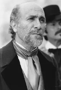 Tony Amendola -  Obrázek #1