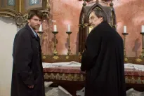 Recenze: Santiniho jazyk (TV film) je sympatický klíč k okoralé a zcyničtělé divákově duši