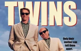 Dvojčata Schwarzenegger a DeVito se vrátí… a budou tři!