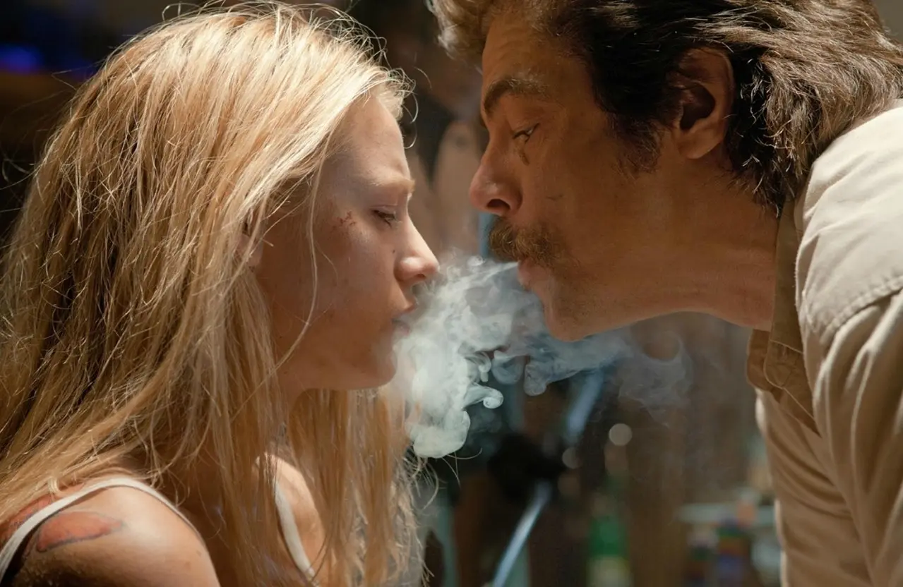 Benicio Del Toro, Blake Lively