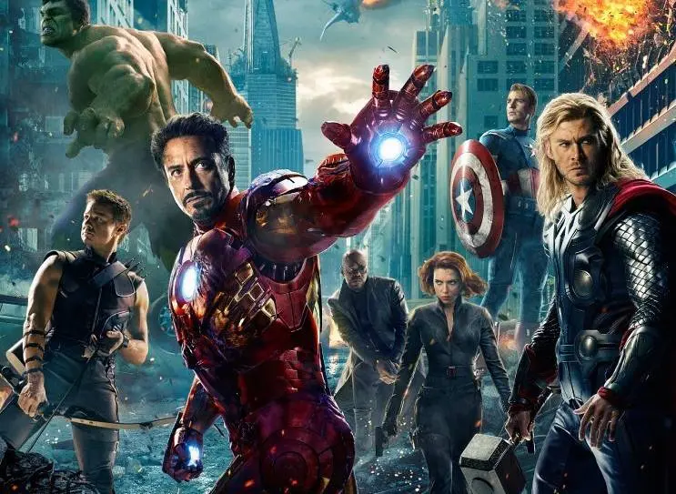 Recenze: Avengers velkolepě zachraňují Zemi od šmejdu z vesmíru