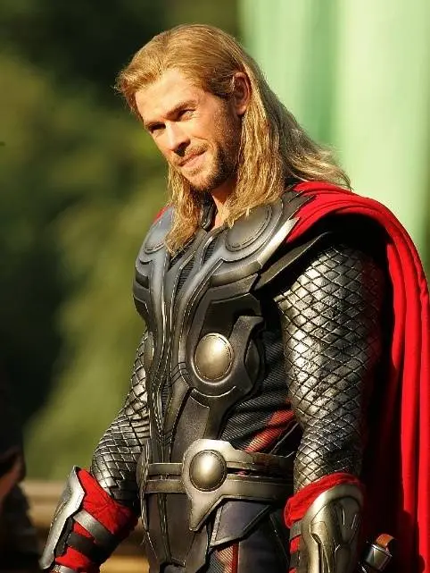 hned-po-hunger-games-lamou-prodejni-rekordy-comicsovi-avengers