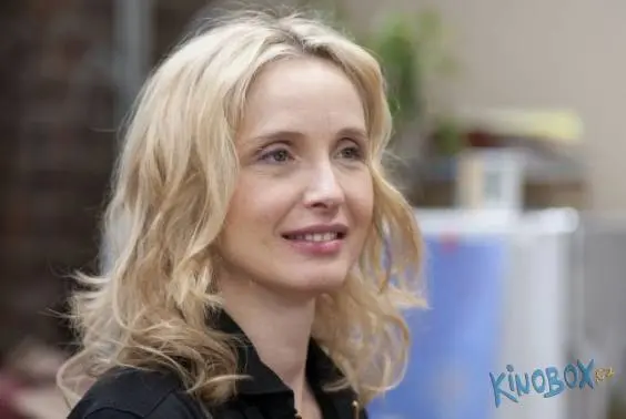 22-tyden-kinopremiery-vraceji-se-muzi-v-cernem-a-snehurka-v-podani-kristen-stewart-2