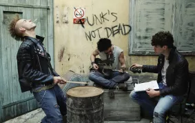 Recenze: DonT Stop je radikální a svěží český punkový film