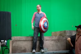 Potvrzeno: Joss Whedon natočí superhrdinské pokračování Avengers 2