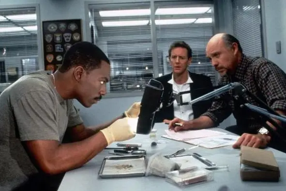 Eddie Murphy, Judge Reinhold, Hector Elizondo