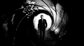 Retro recenze: Skyfall – tohle není Bond, u něhož můžete vypnout mozek