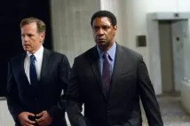 Bruce Greenwood - Let (2012), Obrázek #2