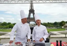 Michaël Youn - Oui, šéfe! (2012), Obrázek #3