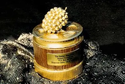 zlate-maliny-maji-sve-viteze-neprekvapive-vladlo-finale-twilight-sagy