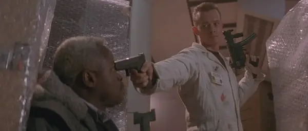 special-10-veci-ktere-nejspis-nevite-o-serii-smrtonosna-past-2