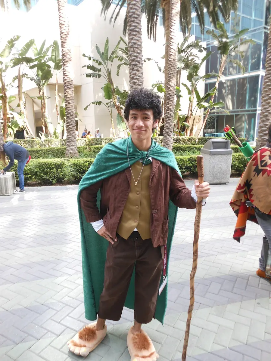 wondercon-2013-obri-fotogalerie-fanousku-v-kostymech-lara-spider-man-mario-pedofilni-meda-a-dalsi-46