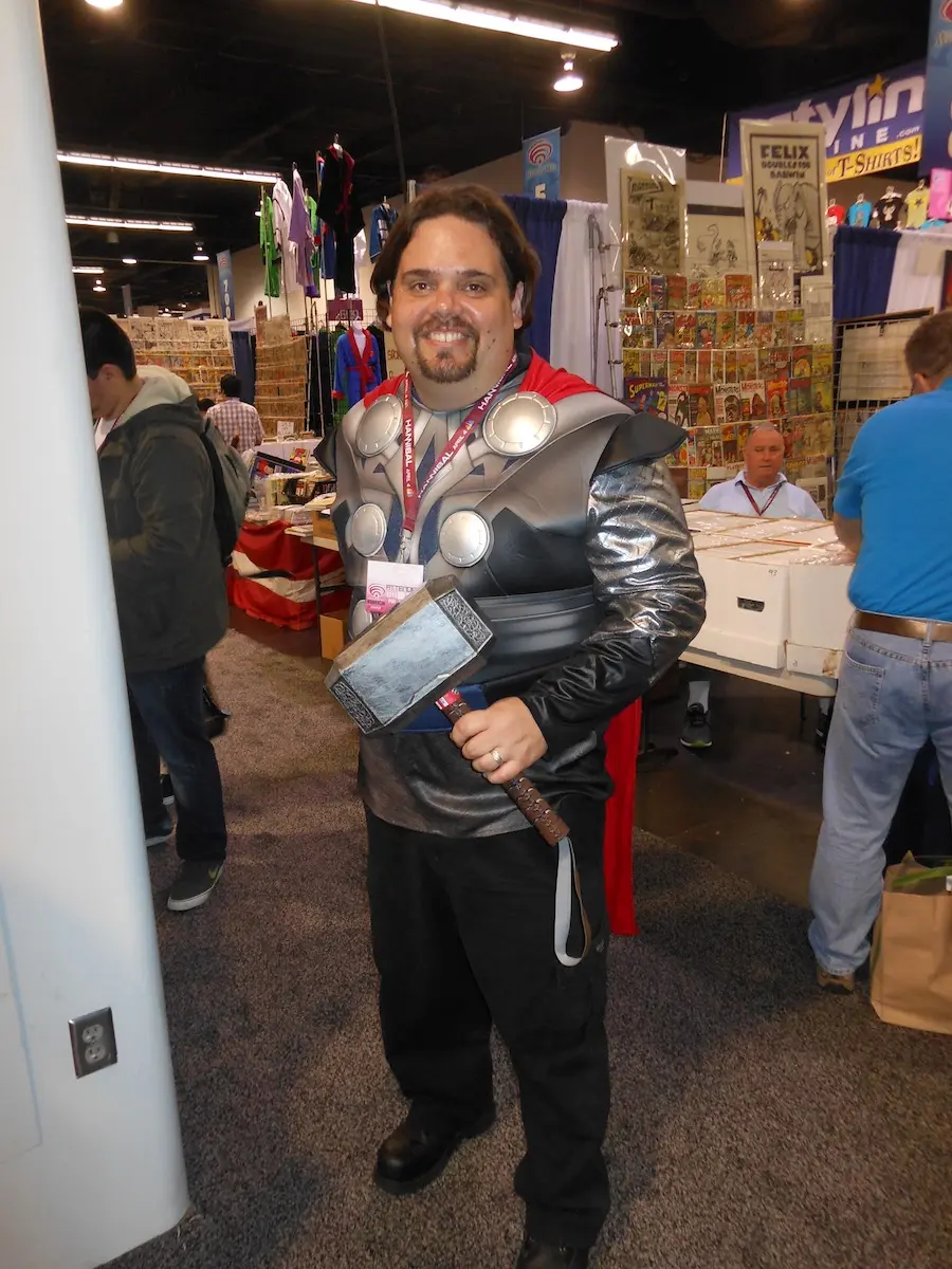 wondercon-2013-obri-fotogalerie-fanousku-v-kostymech-lara-spider-man-mario-pedofilni-meda-a-dalsi-84