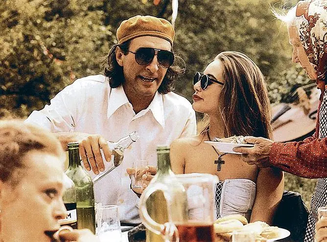 Brzy padne první klapka Dědictví aneb Kurvahošigutntág II. Gott mit uns!