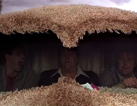 19-uzasnych-filmovych-scen-ktere-nebyly-ve-scenari-4