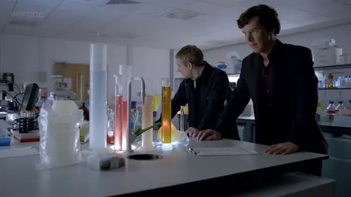 iou-otazka-aneb-mensi-teorie-ohledne-sherlockova-padu