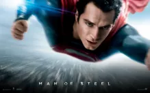 Retro recenze: Muž z oceli je velkolepou podívanou s neporazitelným Supermanem v hlavní roli