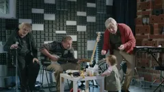 Do kin míří Revival, nová komedie Alice Nellis. Máme pro vás ukázky z filmu.