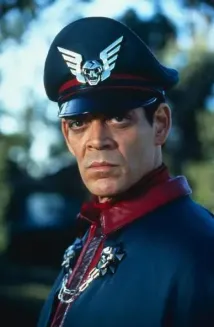 Raul Julia