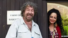 Lístek za 6,90 v roce 1989. Dnes 128 korun. Tržby kinům rostou.