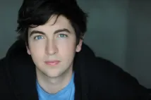 Nicholas Braun -  Obrázek #1