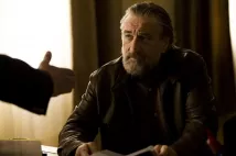 Robert De Niro - Mafiánovi (2013), Obrázek #2