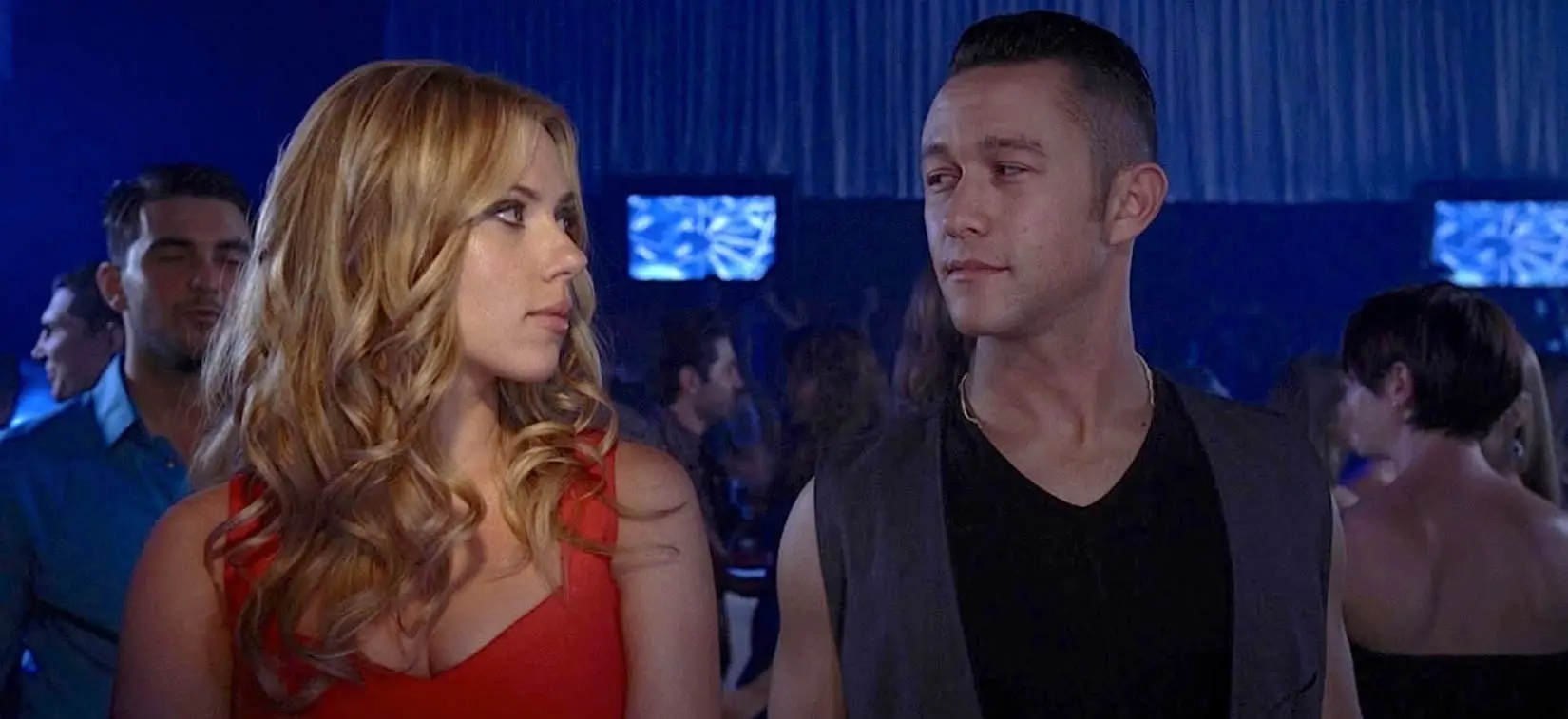 Recenze: Don Jon - Joseph Gordon-Levitt vám názorně předvede, jak mít filmařinu v ruce