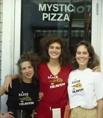 Lili Taylor - Mystic Pizza (1988), Obrázek #2