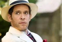 Tom Hollander