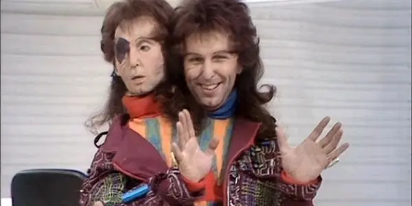 po-sherlockovi-a-draculovi-5-dalsich-kultovnich-kniznich-postav-ktere-si-zaslouzi-serial-2